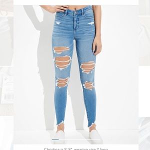 American Eagle Dream Ripped High V-Rise Jeggings